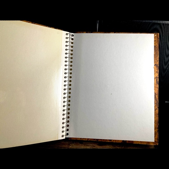 Vintage Mid Century Photo Album - Picture 2 of 10